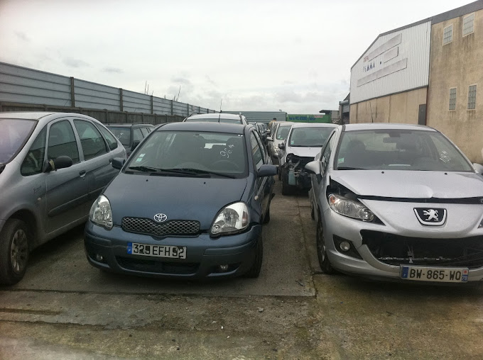 Aperçu des activités de la casse automobile FERS située à SAINTE-RADEGONDE (79100)